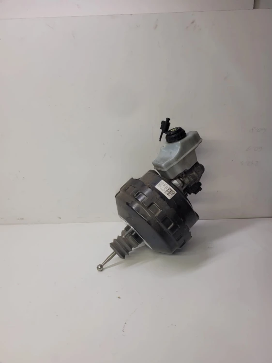 POMPA HAMULCOWA SERWO AUDI A1 A3 Q3 VW 5N2614105H