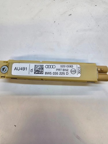 WZMACNIACZ ANTENOWY AUDI A4 B9 A5 F5 8W5035225D