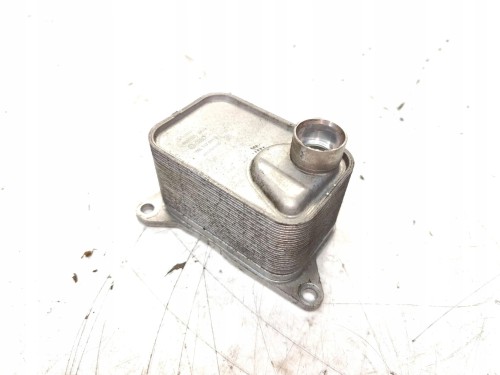 CHŁODNICA OLEJU SILNIKA AUDI VOLKSWAGEN SEAT SKODA 06L117021C