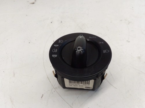 WŁĄCZNIK PRZEŁĄCZNIK ŚWIATEŁ AUDI A6 C6 4F2941531D