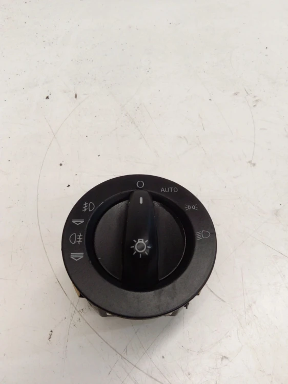 WŁĄCZNIK PRZEŁĄCZNIK ŚWIATEŁ AUDI A6 C6 4F2941531D