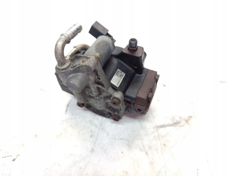 POMPA WTRYSKOWA CR AUDI VOLKSWAGEN SEAT SKODA 1.6 TDI 03L130755H