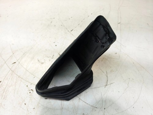 WLOT DOLOT POWIETRZA AUDI A4 B8 A5 8T Q5 8R LIFT 8K0129739