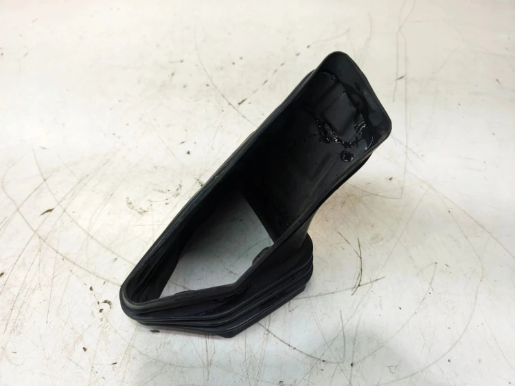 WLOT DOLOT POWIETRZA AUDI A4 B8 A5 8T Q5 8R LIFT 8K0129739