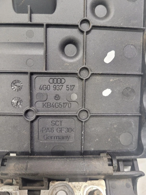ROZDZIELACZ PRĄDU AUDI A6 C7 A7 A8 4G0937517