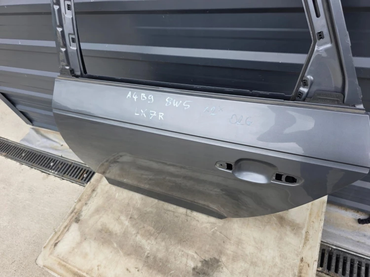 DRZWI LEWY TYŁ AUDI A4 B9 LX7R SEDAN 2016-2019 ORYGINAŁ *2 !!!