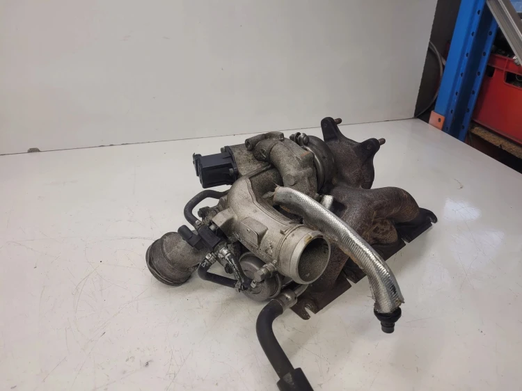 TURBOSPRĘŻARKA AUDI VW SEAT 1.8 TFSI 06J145701R