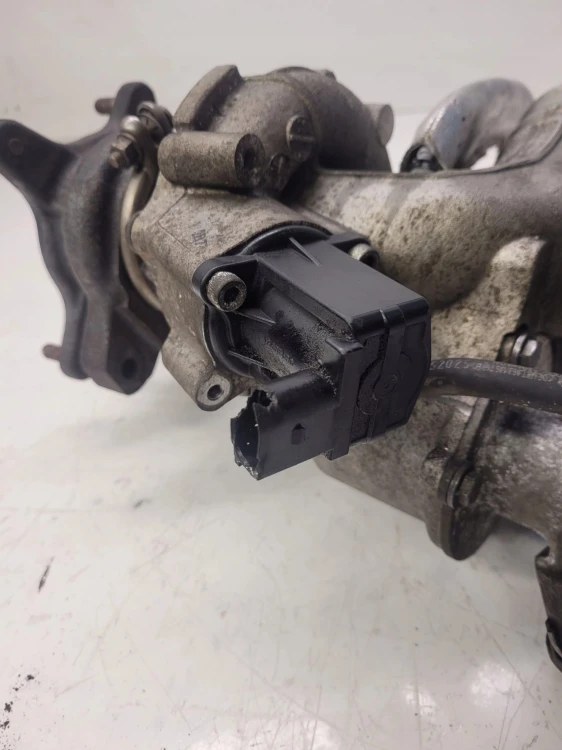 TURBOSPRĘŻARKA AUDI VW SEAT 1.8 TFSI 06J145701R