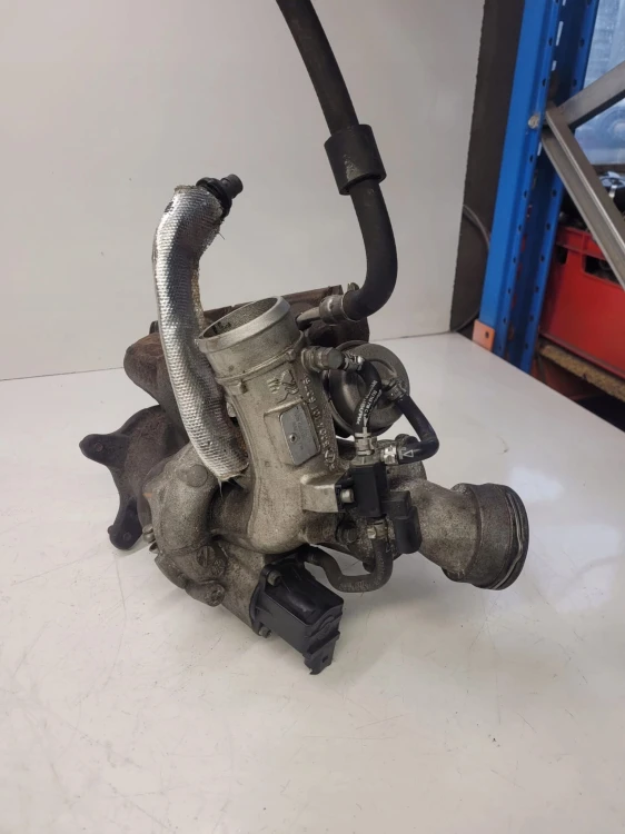 TURBOSPRĘŻARKA AUDI VW SEAT 1.8 TFSI 06J145701R