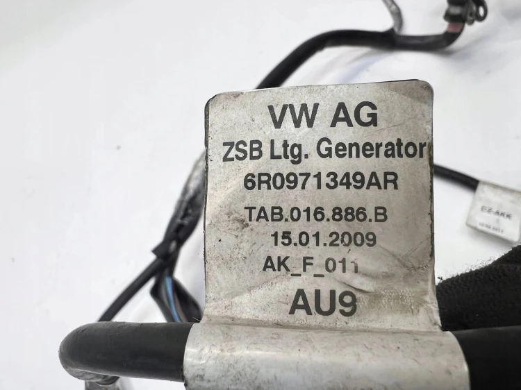 PRZEWÓD AKUMULATORA PLUSOWY AUDI 6R0971228T 6R0971349AR