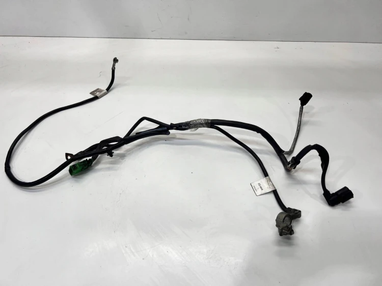 PRZEWÓD AKUMULATORA PLUSOWY AUDI 6R0971228T 6R0971349AR