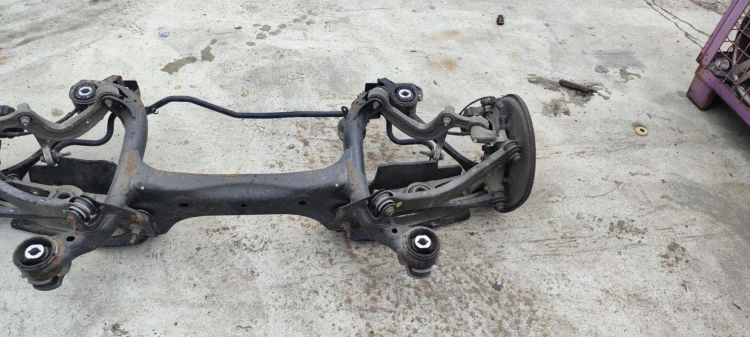 SANKI WÓZEK TYŁ AUDI A4 B9 A5 8W0505235AG SEDAN AVANT KOMBI