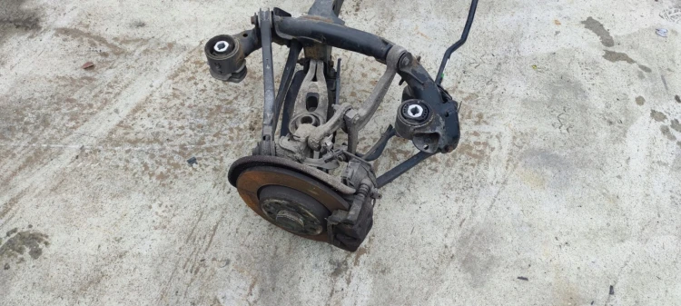 SANKI WÓZEK TYŁ AUDI A4 B9 A5 8W0505235AG SEDAN AVANT KOMBI