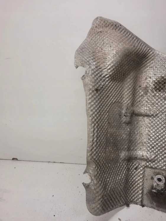 OSŁONA TERMICZNA LEWA AUDI A6 C7 A7 4G0804171