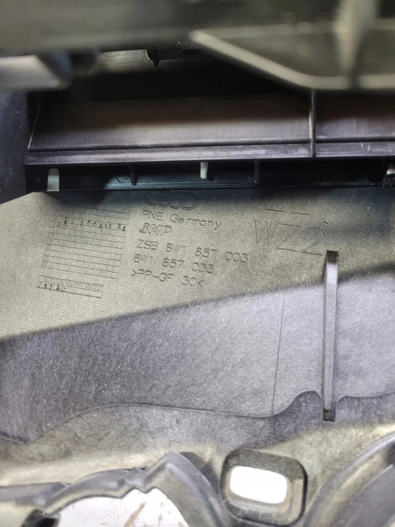 DESKA KOKPIT KONSOLA AUDI A4 B9 8W1857001F EU