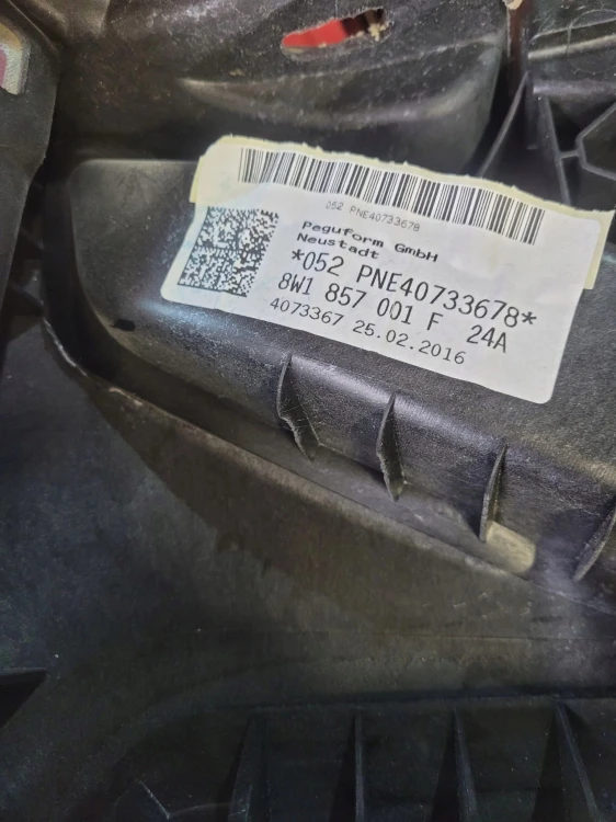 DESKA KOKPIT KONSOLA AUDI A4 B9 8W1857001F EU