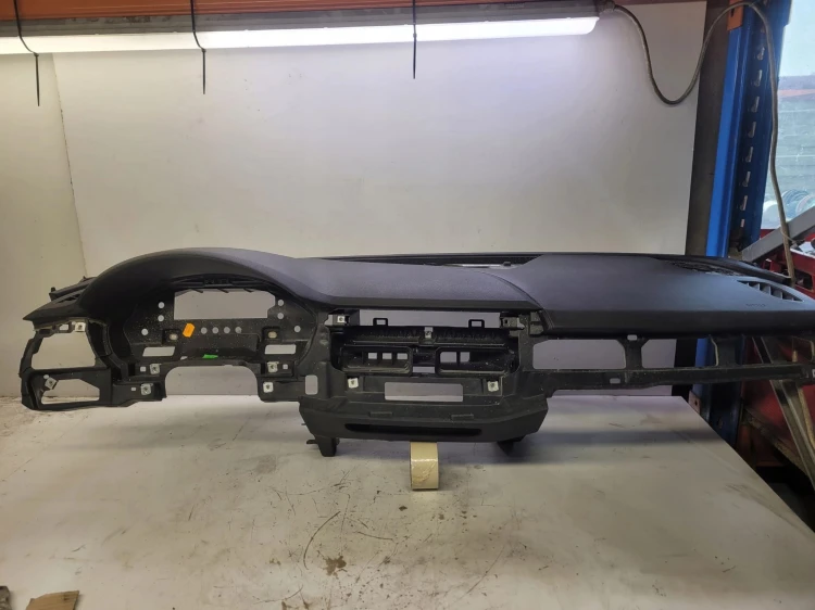 DESKA KOKPIT KONSOLA AUDI A4 B9 8W1857001F EU