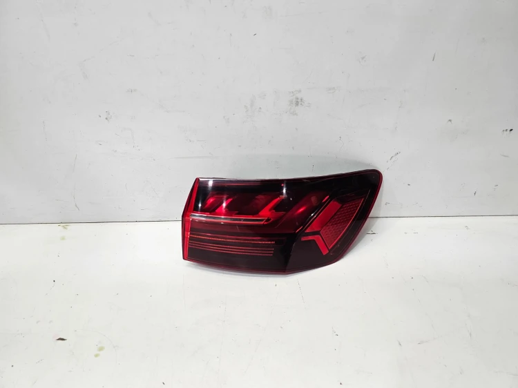 LAMPA PRAWY TYŁ W BŁOTNIK AUDI A4 B9 LIFT AVANT 8W9945092AA LED
