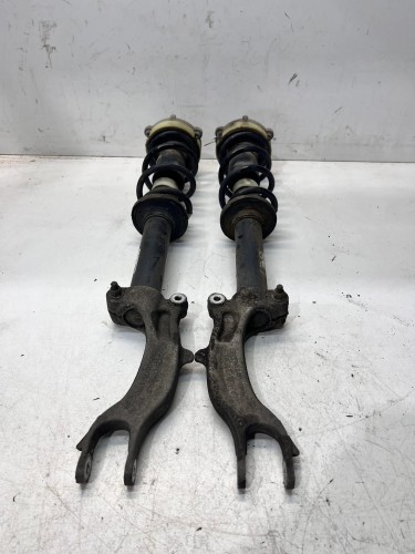 AMORTYZATOR LEWY PRAWY PRZÓD AUDI A5 8W 8W6413031B KOMPLET