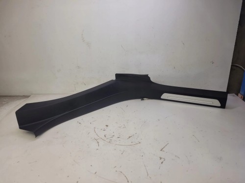 OSŁONA PROGU LED PRAWY TYŁ AUDI A8 D4 4H4864608K