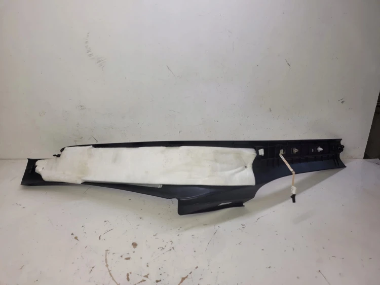 OSŁONA PROGU LED PRAWY TYŁ AUDI A8 D4 4H4864608K