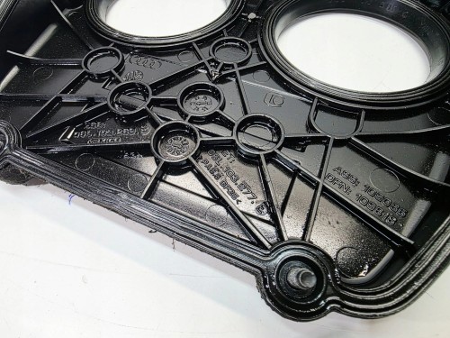 OBUDOWA ROZRZĄDU GÓRNA AUDI A4 B9 A5 8W Q5 2.0 TFSI 06L103277E