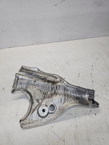 OSŁONA TERMICZNA TUNELU AUDI Q5 8R 8R1804163A