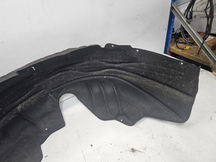 NADKOLE MATERIAŁOWE LEWY TYŁ AUDI A3 8Y SPORTBACK 8Y0810171A