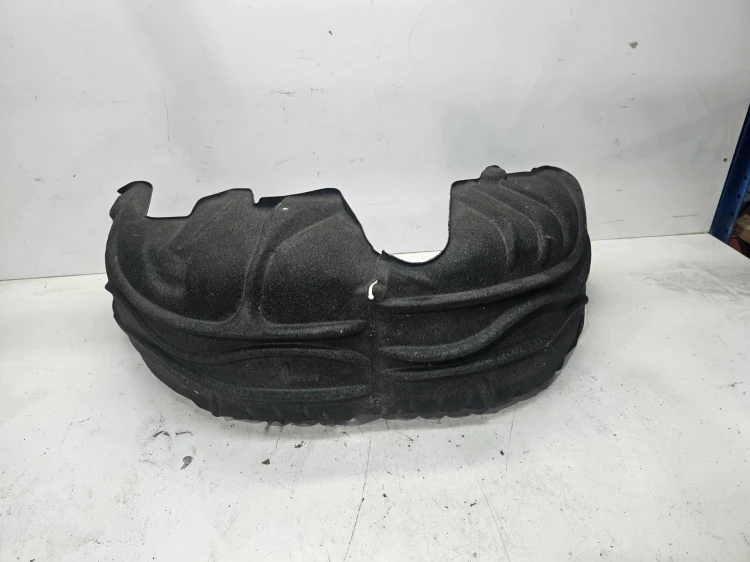 NADKOLE MATERIAŁOWE LEWY TYŁ AUDI A3 8Y SPORTBACK 8Y0810171A