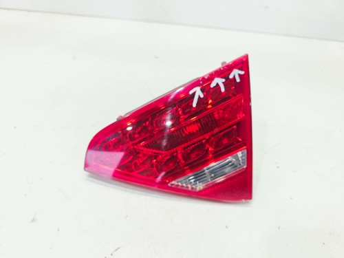 LAMPA LED PRAWY TYŁ Z KLAPY AUDI A5 COUPE 8T0945094A 2/25