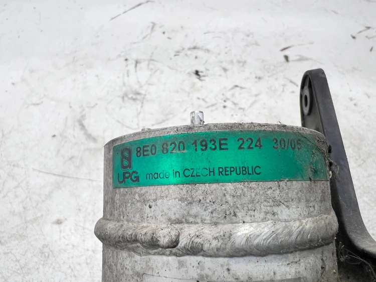 OSUSZACZ KLIMATYZACJI AUDI A4 B6 B7 8E0820193E