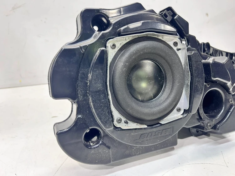 OBUDOWA TUBY TUBA BOSE AUDI A6 C7 4G0035298
