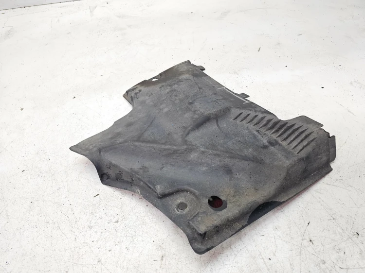 OSŁONA PODWOZIA PRAWY PRZÓD AUDI A5 8T CABRIO 8F0825202