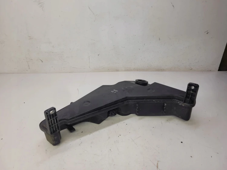 ZBIORNIK PŁYNU DO SPRYSKIWACZY AUDI Q5 8R 8R0955453C