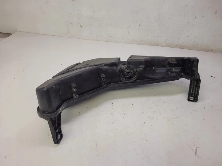 ZBIORNIK PŁYNU DO SPRYSKIWACZY AUDI Q5 8R 8R0955453C