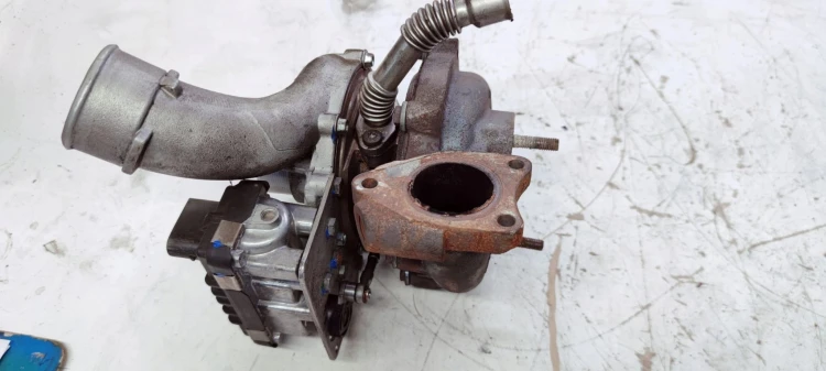 TURBOSPRĘŻARKA AUDI A6 C6 Q7 3.0 TDI 059145722R