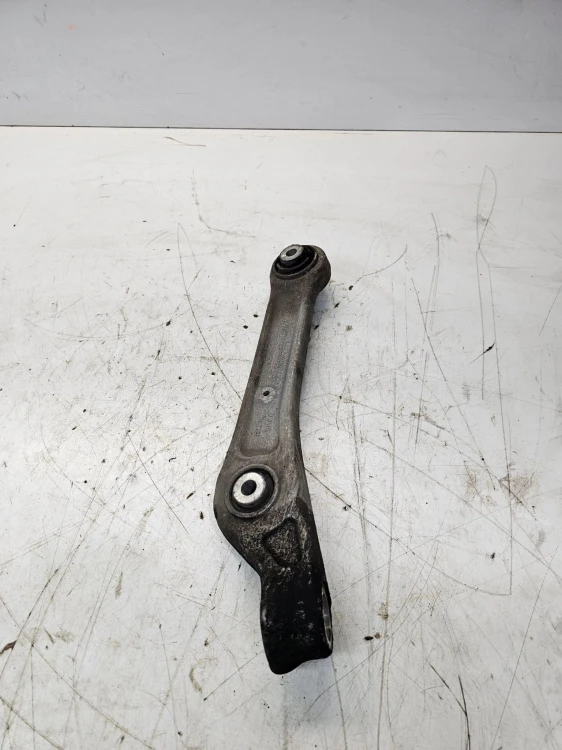 WAHACZ PRAWY PRZÓD AUDI A4 B9 A5 8W 8W0407156A