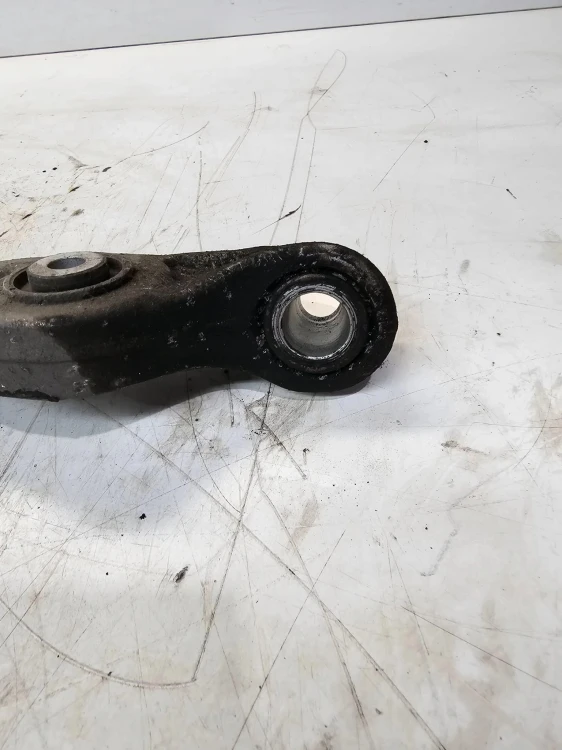 WAHACZ PRAWY PRZÓD AUDI A4 B9 A5 8W 8W0407156A