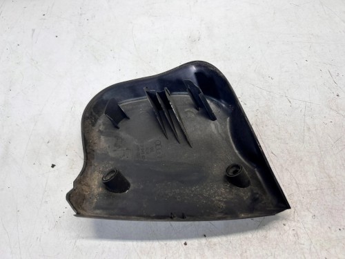 ZAŚLEPKA OSŁONA LAMPY PRAWY TYŁ AUDI Q7 4L 4L0945426