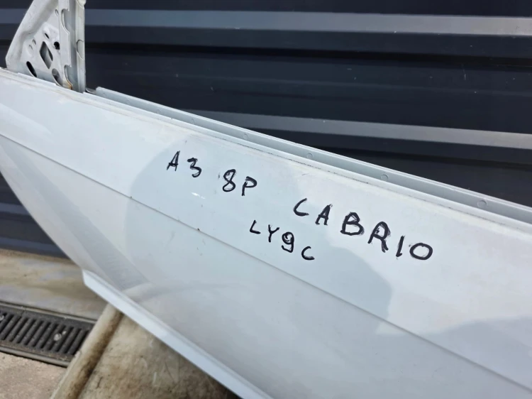 DRZWI LEWY PRZÓD AUDI A3 8P CABRIO LY9C !!!