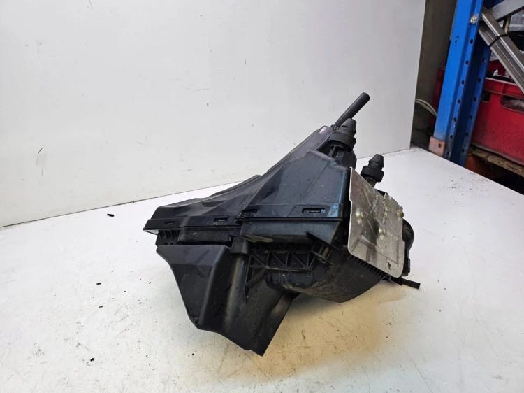 OBUDOWA FILTRA POWIETRZA AUDI A4 B8 A5 8K0133835BH