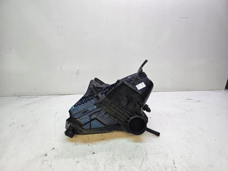 OBUDOWA FILTRA POWIETRZA AUDI A4 B8 A5 8K0133835BH