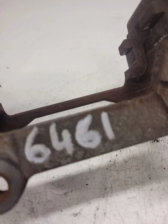 JARZMO ZACISKU TYŁ AUDI VW SEAT SKODA 6461