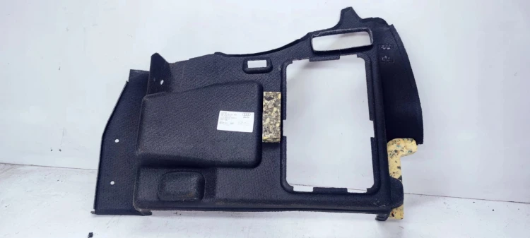 BOCZEK BAGAŻNIKA PRAWY AUDI A3 CABRIO 8P7863879B 1F9
