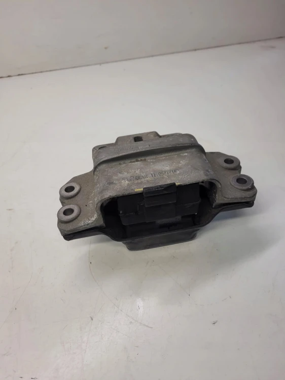ŁAPA PODUSZKA SKRZYNI AUDI VW 1K0199555L