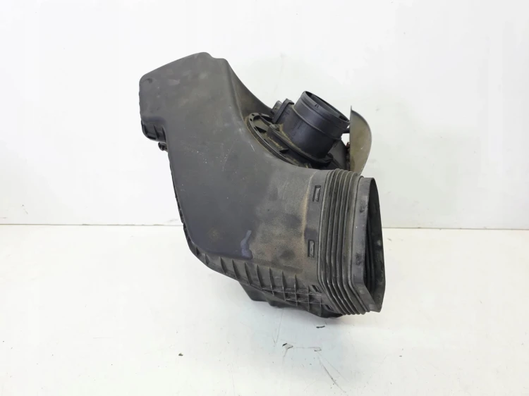 OBUDOWA FILTRA POWIETRZA AUDI A6 C7 A7 2.0 TDI 4G0133838L