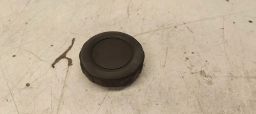 POKRĘTŁO OPARCIA FOTELA AUDI A4 A5 A6 8K0881671