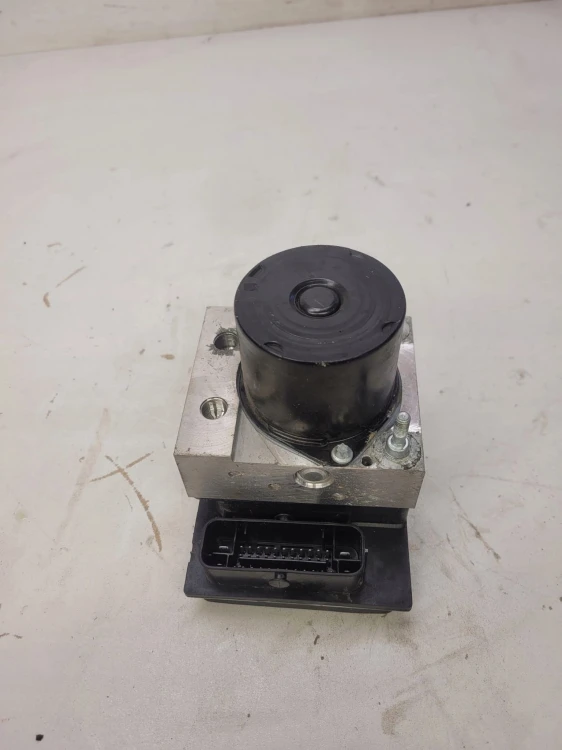 POMPA STEROWNIK ABS ESP AUDI VW SEAT 6R0907379BB