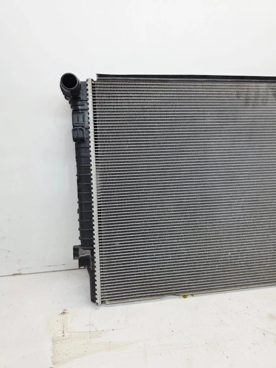 CHŁODNICA WODY AUDI TT 8S VOLKSWAGEN SEAT SKODA 2.0 TFSI 5Q0121251EP