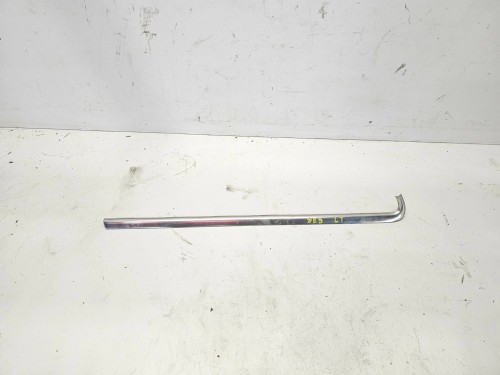 LISTWA KAROSERYJNA CHROM SZYBY LEWY TYŁ AUDI A4 B7 AVANT 8E9853345C